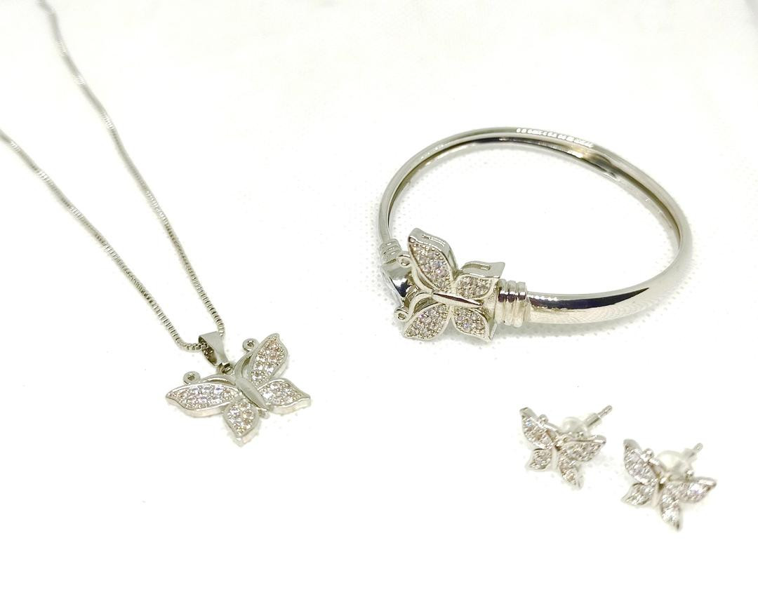 Pendant Set – 4 Pieces Alloy Jewelry